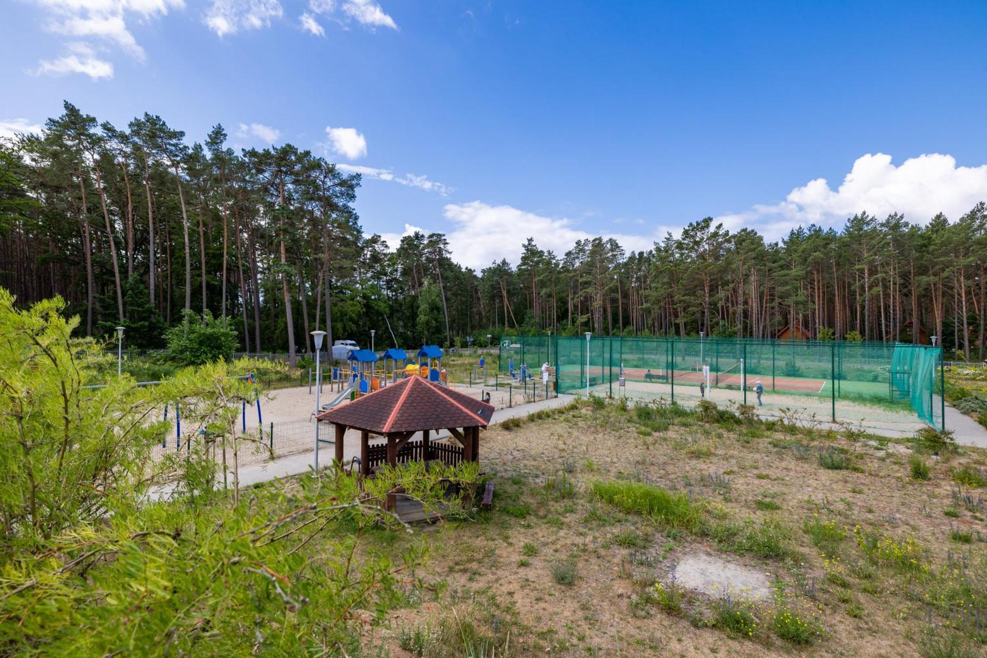 Aquamarina Apartment With Terrace - Close To The Beach - By Renters Miedzyzdroje Exteriér fotografie